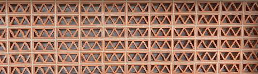 TriangleBreezeBlocks_Birdies_1