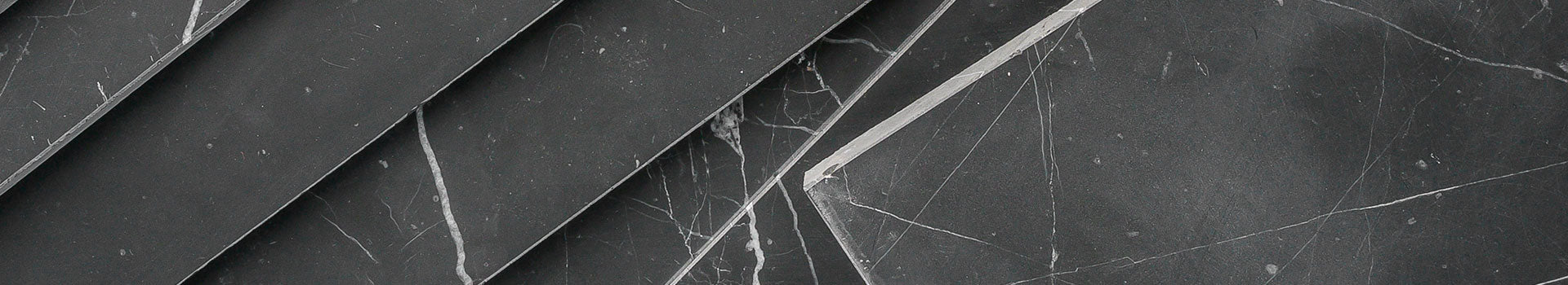 nero marquina marble tile