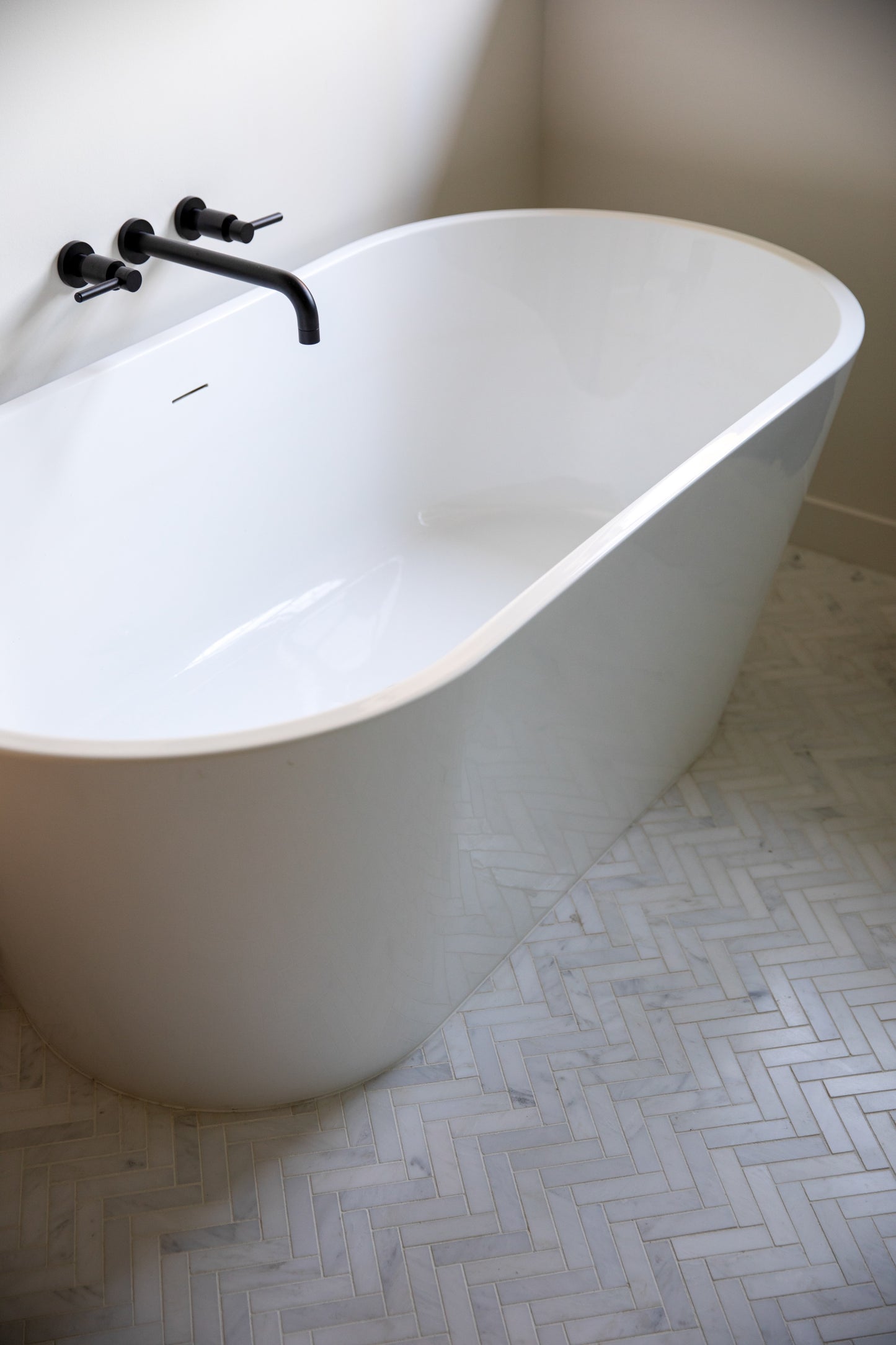 Casablanca Carrara 1x4 Herringbone Mosaic Marble Tile | Honed-Main Inventory-All Products,Natural Stone-Riad Tile