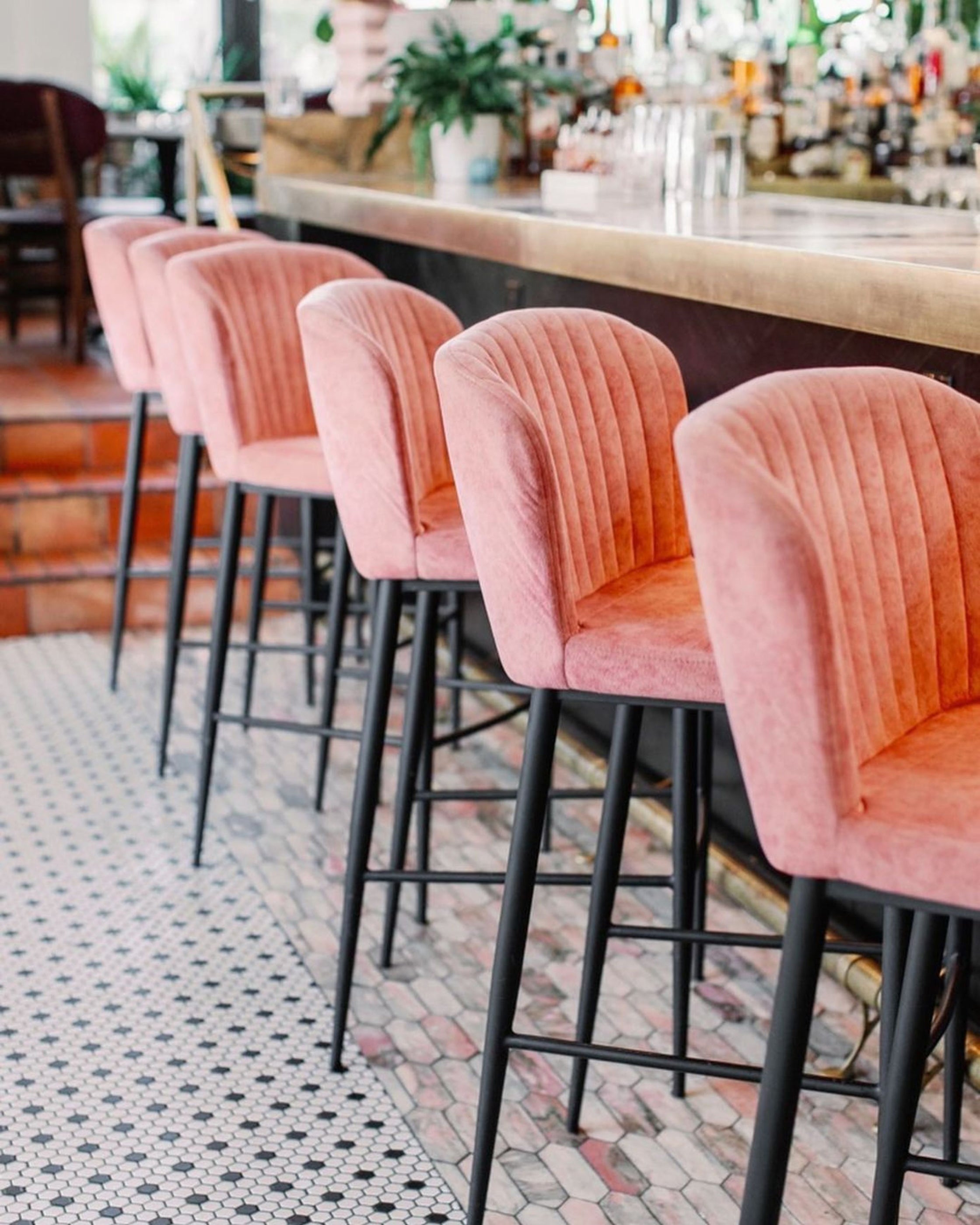 Norwegian Rose Pickett Mosaic Marble Tile | Honed-installed on the floor in a restaurant-Riad Tile