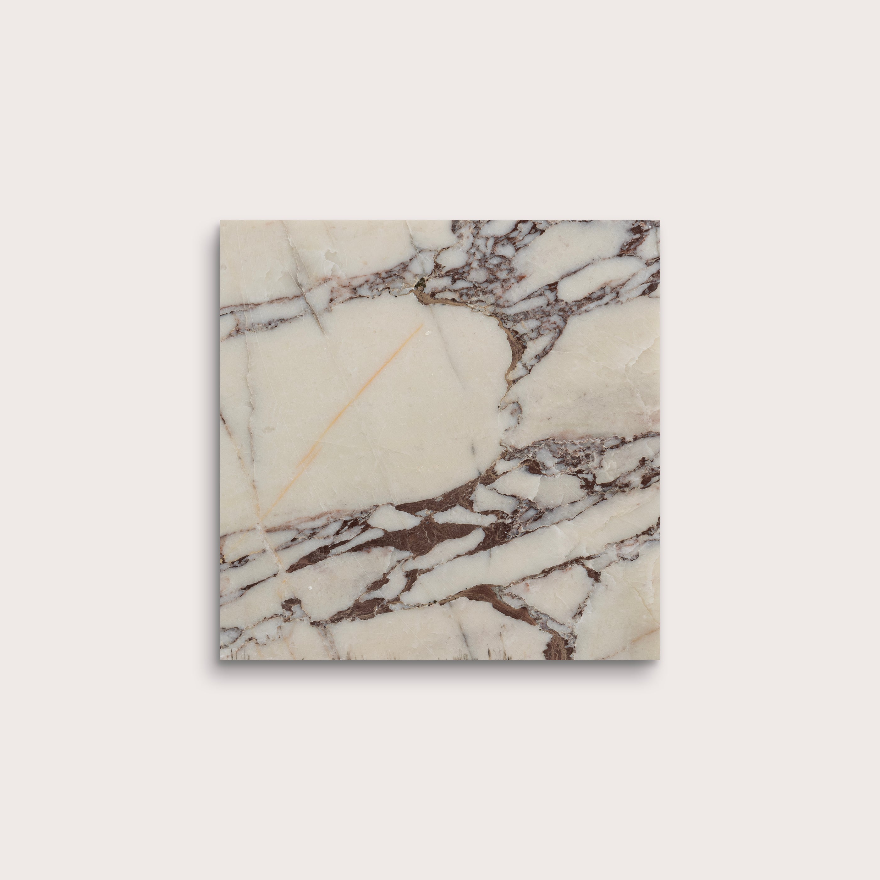 Calacatta viola marble pattern 