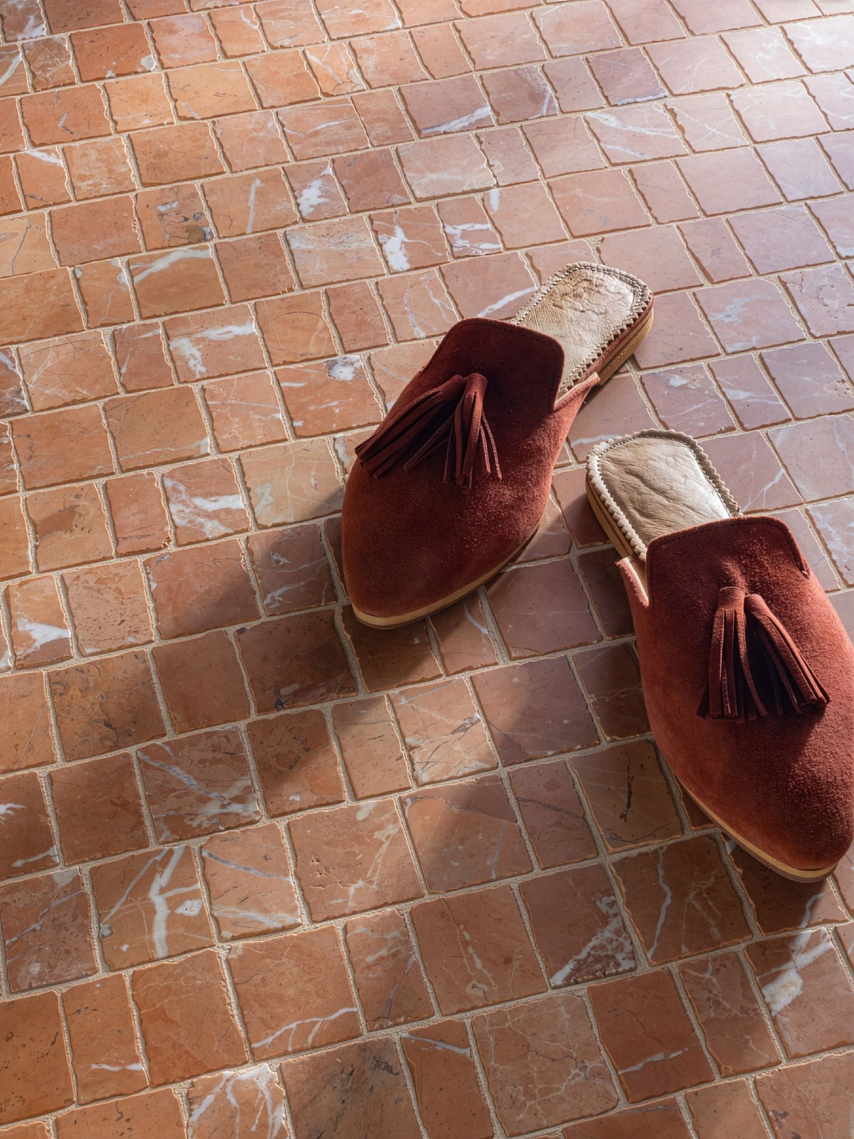 A Little Detail. A Lasting Impression.

Small pieces. So much character. Our new Scarpa mosaics bring natural variation and a fresh rhythm to your space.

Find your favorite through the link in our bio. 

Tile: Truffle Scarpa Mosaic Marble, Rosso Alicante Scarpa Mosaic Marble (image 2)